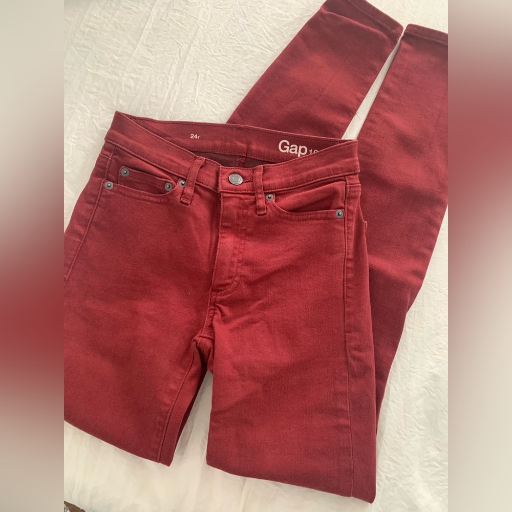 Gap burgundy/ maroon jeans
